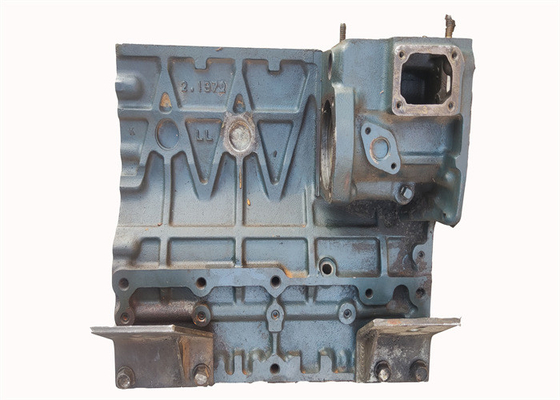 V2203は掘削機KX155 KX163 1G633 - 0101Dのためにエンジン ブロックを使用した